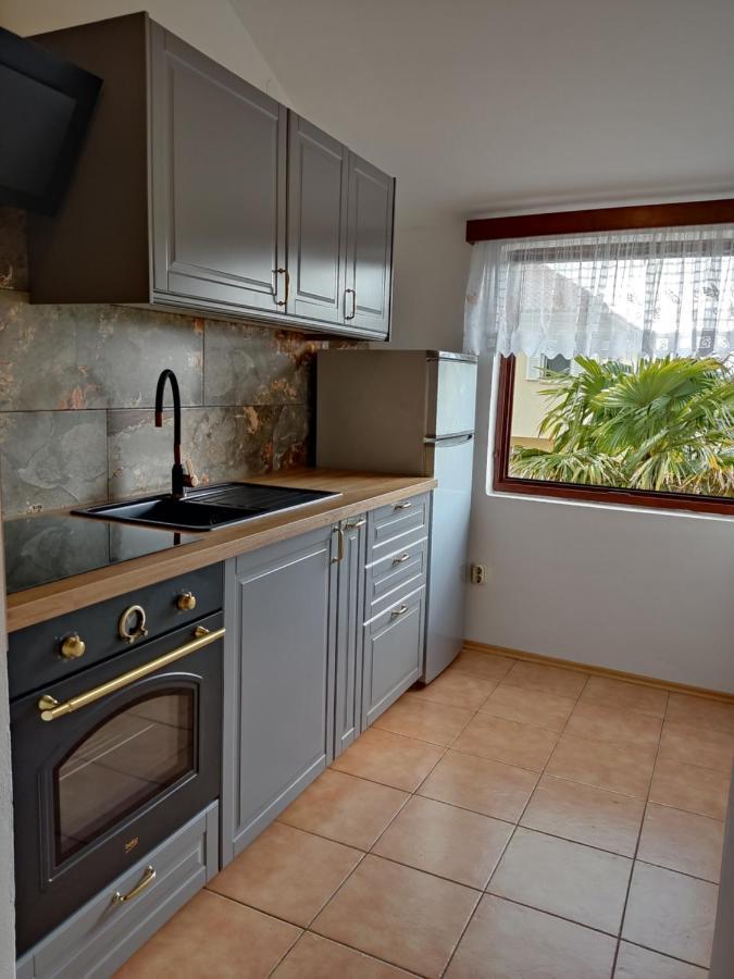 Apartman Car วีร์ ภายนอก รูปภาพ